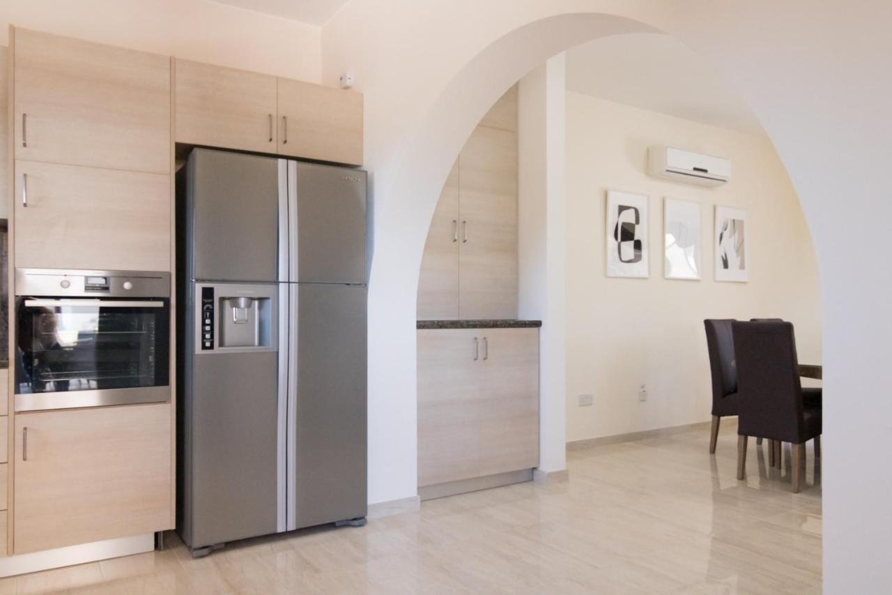 Phaedrus Living: Luxury *